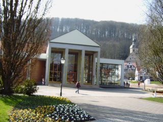 Musik- und Kongresshalle im Stadtteil Sooden