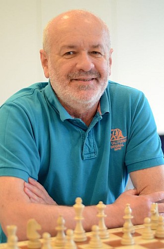 08hem2015-d04-hdp-0011.jpg 08hem2015-d04-hdp-0011.jpg